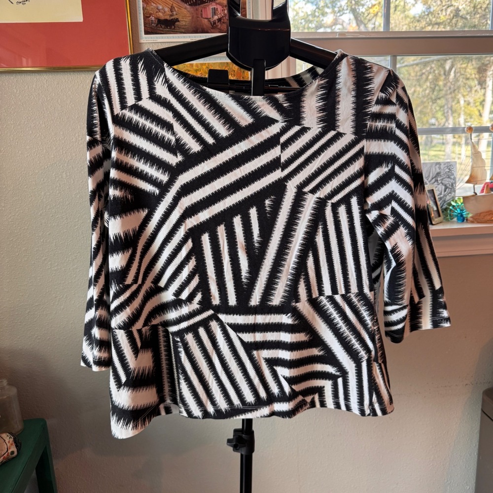 Ruby Rd Favorites Womens Petite Large PL Black White Geometric Ikat Print Top